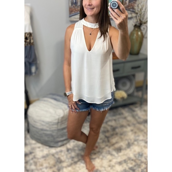 ❤️🔥Choker Sleeveless Chiffon Top White 0217 - Picture 5 of 7